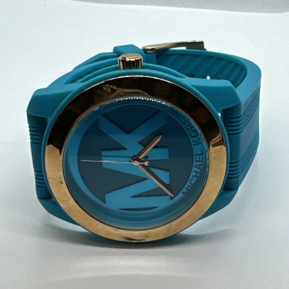 Michael Kors MK2559 Women's Turquoise Silicone Strap Analog Dial Watch JNA301